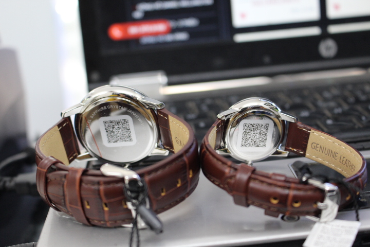 Cặp đồng hồ đôi SRwatch SG.SL1054.4101TE